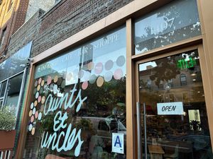   at Aunts et Uncles in Brooklyn