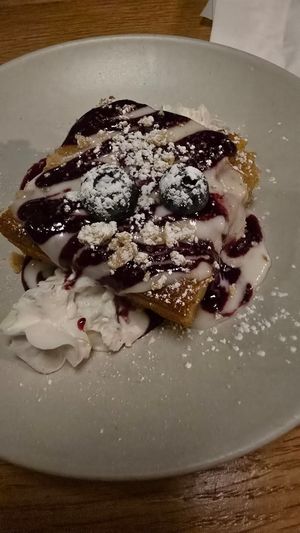 Pudding cake at Aunts et Uncles in Brooklyn