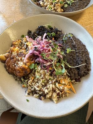 Cryin Ryan Bowl  at Aunts et Uncles in Brooklyn