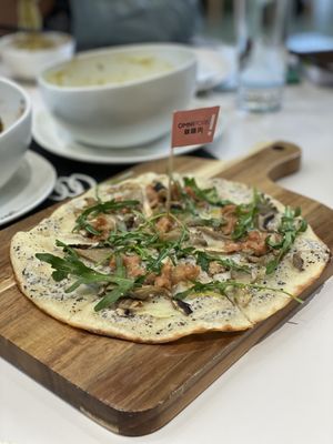 OmniPork Truffle Pizza 松露新膳肉披萨 at Green Common - Raffles City in Shanghai