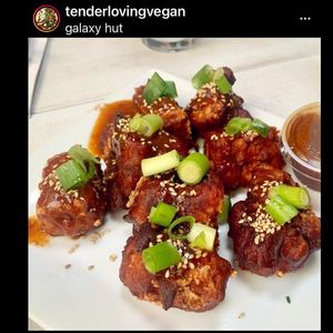 kfc things (fried cauliflower wings) at Galaxy Hut in Arlington