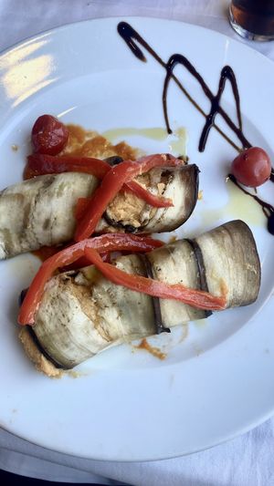 Canelones de berenjena con humus  at La llar d'en Tariel in Mollet Del Valles