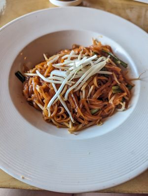 Vegan Pad Thai at Single Fin in Nags Head