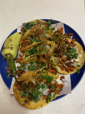 Tacos de Pastor y chorizo  at Taquitos Veganos el Encino - Food Stand in Aguascalientes