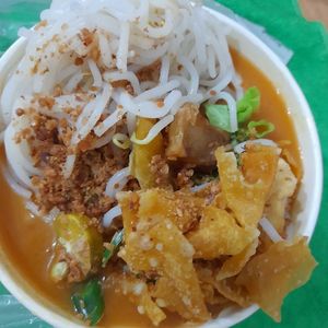 Thick bihun mee rebus at Green by choice 我行我素 - Hougang Green Mall in Northeast Singapore