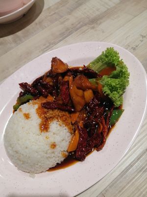 Monkey head mushrooms rice at SSL Vegetarian 顺顺来素食 in North Singapore