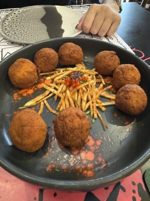   at Mahara in A Coruna