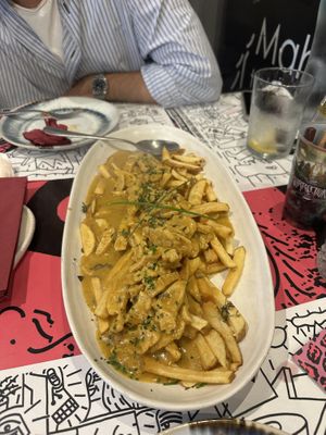 ‘Pollo’ a la gorgonzola  at Mahara in A Coruna
