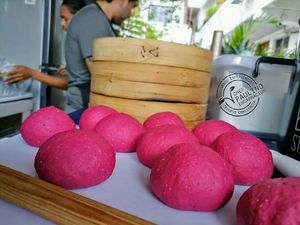 Bollo para hamburguesa coral at Coral Restaurante in Cozumel