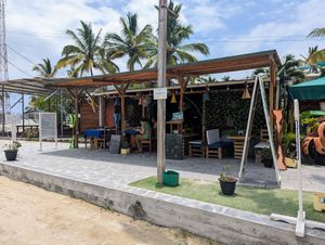 Front at Los Delfines in Puerto Villamil