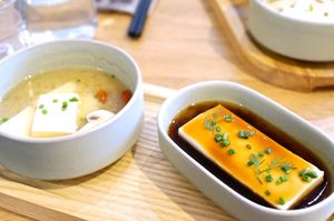 Miso soup + Silk Tofu w/sauce at Graines du Jour in Paris