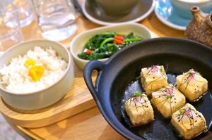 Deep-fried tofu at Graines du Jour in Paris