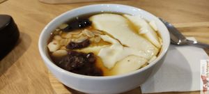 dessert « fleur de tofu » at Graines du Jour in Paris