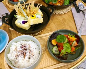 Agedashi tofu at Graines du Jour in Paris