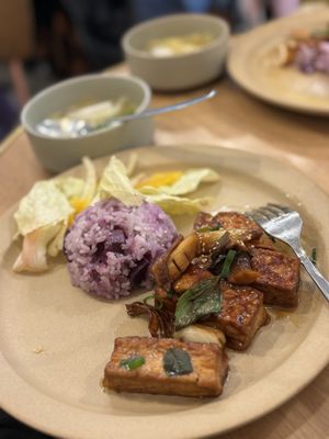  #Veganuary at Graines du Jour in Paris