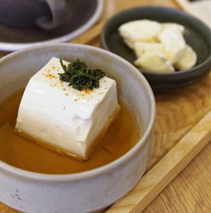 Tofu as appetizer (vegan) at Graines du Jour in Paris