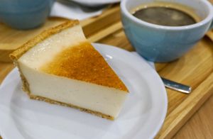 Flan at Graines du Jour in Paris