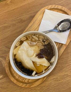  at Graines du Jour in Paris