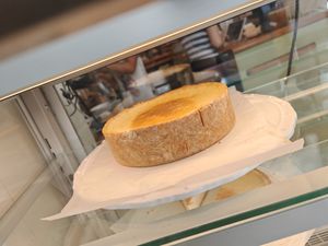 Vanilla flan at Graines du Jour in Paris