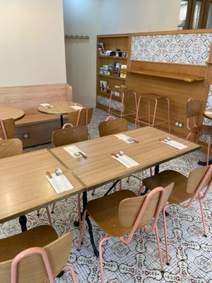  at Graines du Jour in Paris