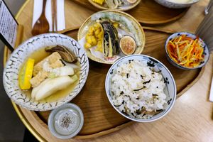 Lunch set at Graines du Jour in Paris