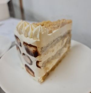 Salted Caramel Crumbs ~ 25/4/23 at Locaba in Central Singapore