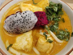 Fruit Juice curry at Tracy Juice Culture - Tanjong Pagar in Central Singapore