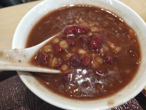 紅豆莲子 RED BEAN with LOTUS SEEDS at Tracy Juice Culture - Tanjong Pagar in Central Singapore