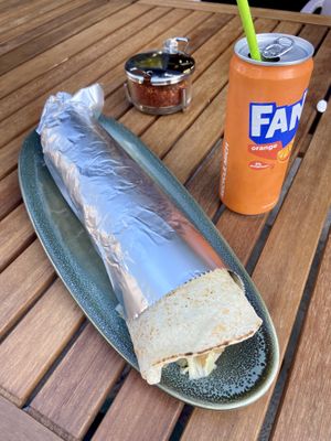 Vegan Dürüm  at KÖNIG KEBAP BY DOGAN in Langen