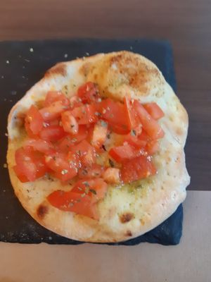 Bruschetta at Napoli in Lisbon