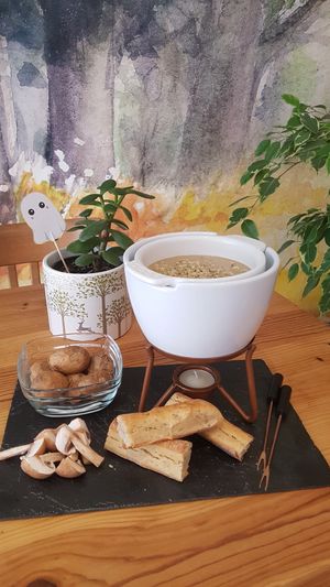 Homemade vegan cheese fondue… for real ! at La Dame au Cerf in Nice