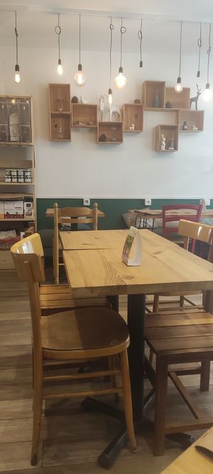  at La Dame au Cerf in Nice