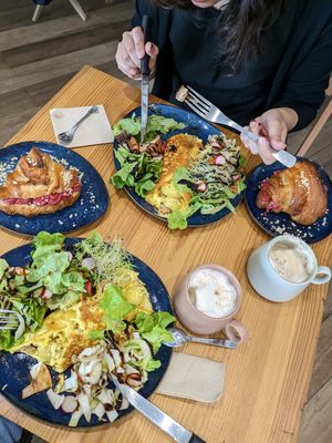  at La Dame au Cerf in Nice