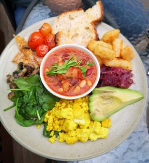 Garden Big Brekkie with extra Hash Browns at Garden Eats in Dwellingup