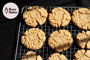 Peanut butter cookies at Rosa Bakes in Chantilly