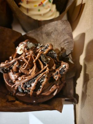  at Rosa Bakes in Chantilly