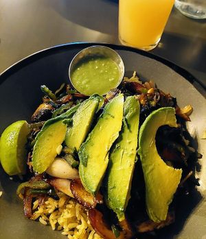 Create your own bowl with delicious (local and vegan) Oakbrook IPA at Comālli Taqueria in Reading