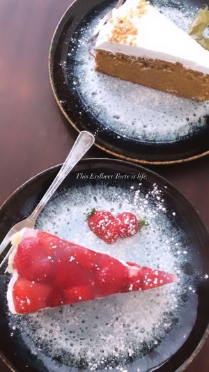 Carrot cake and strawberry shortcake at Mono Cafe in Munich
