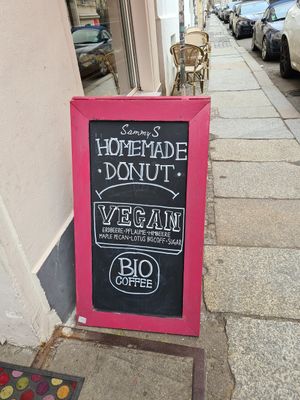 Outside at Sammy's Berliner Donuts in Berlin
