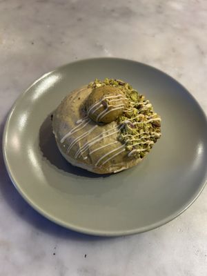 Pure pistachio #Veganuary at Sammy's Berliner Donuts in Berlin