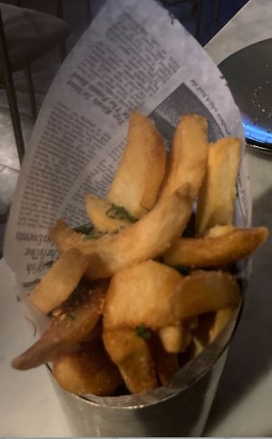 Garlic and parsley fries at Willow Vegan Bistro in New York City