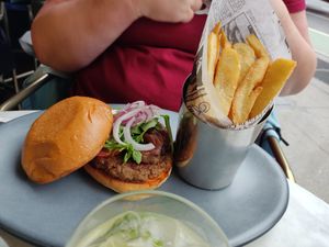 Burger at Willow Vegan Bistro in New York City