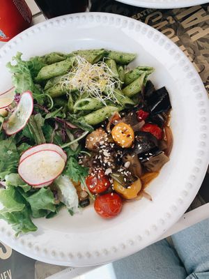 Dish of the day at Café Com Calma in Lisbon