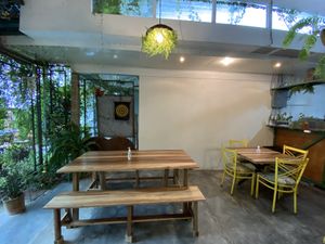 Indoor seating   at El Chante Verde in La Fortuna