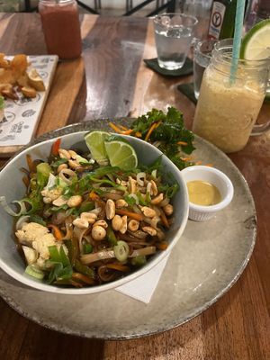 Pad Thai and ginger lemonade   at El Chante Verde in La Fortuna