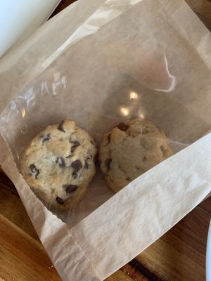 Cookies that came with the lunch bag  at Spacecat V-stro in Ferndale