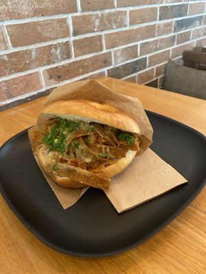 Döner im Taschenbrot 😋  at Vegitat in Luzern