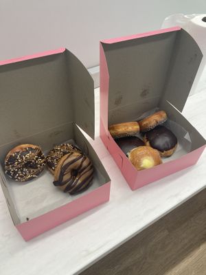snickers, boston cream, crème brûlée  at Donut Run in Washington