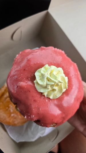 Strawberry lemonade at Donut Run in Washington