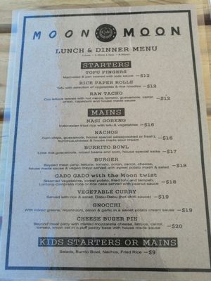 Main menu at Moon To Moon in Mount Victoria